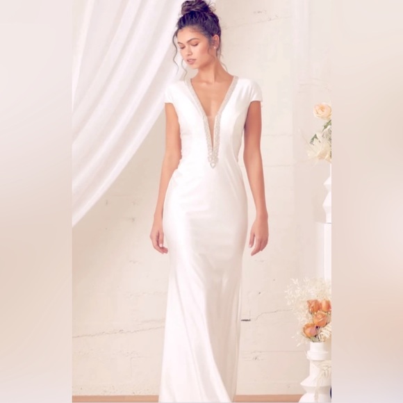 Lulus NWT Ivory Long Cap Sleeve Dress -6 - Picture 3 of 6